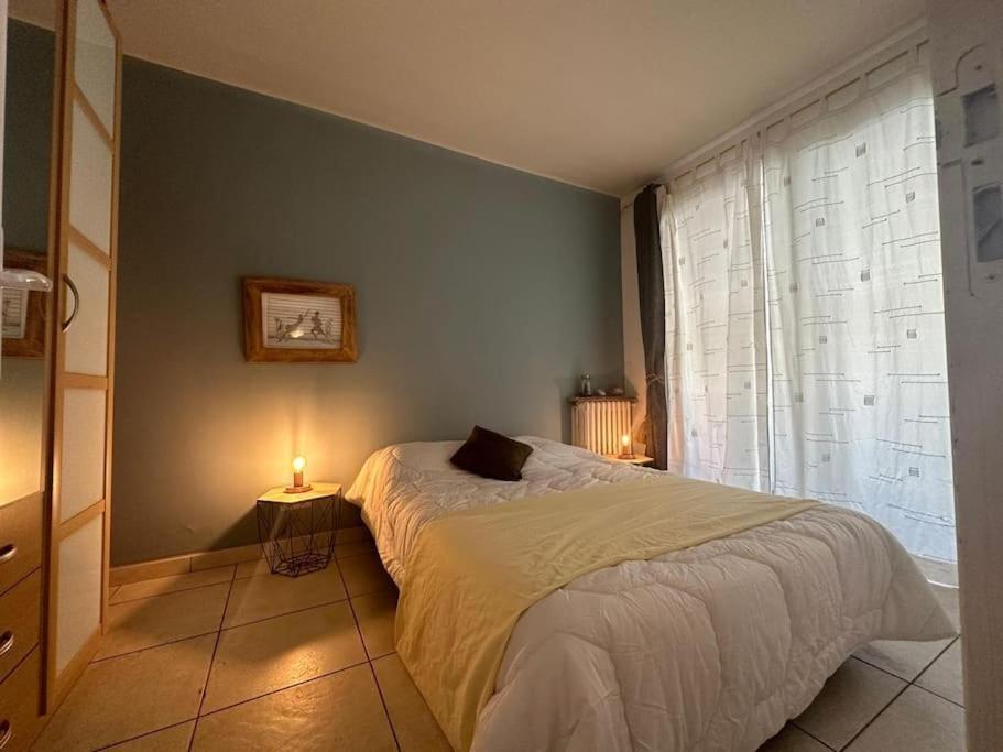 Appartement Moderne 2pieces Proche Martinez *